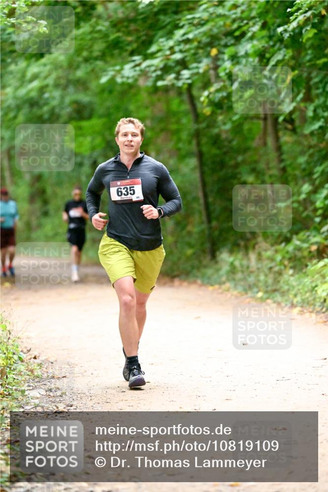 11.10.2026 - Bramfelder Halbmarathon 2026 Dr. Thomas Lammeyer http://msf.ph/oto/10819109 11.10.2026 10:11:28 Laufen 635, 98 meine-sportfotos.de