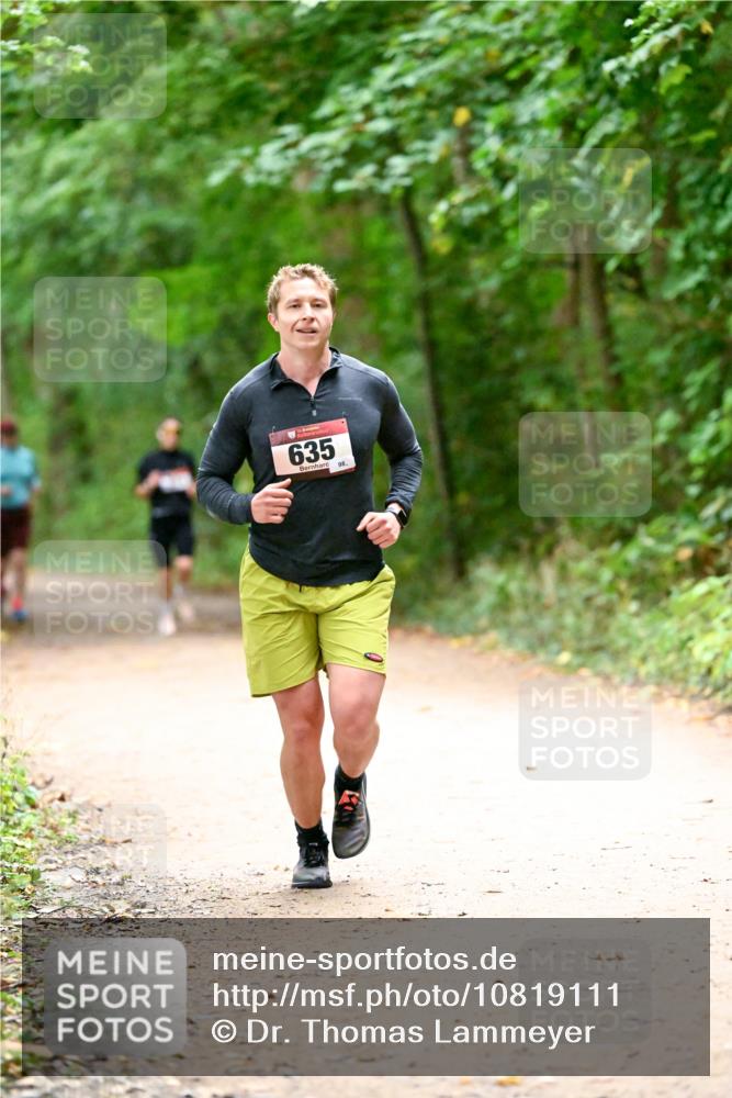 11.10.2026 - Bramfelder Halbmarathon 2026 Dr. Thomas Lammeyer http://msf.ph/oto/10819111 11.10.2026 10:11:28 Laufen 635 meine-sportfotos.de