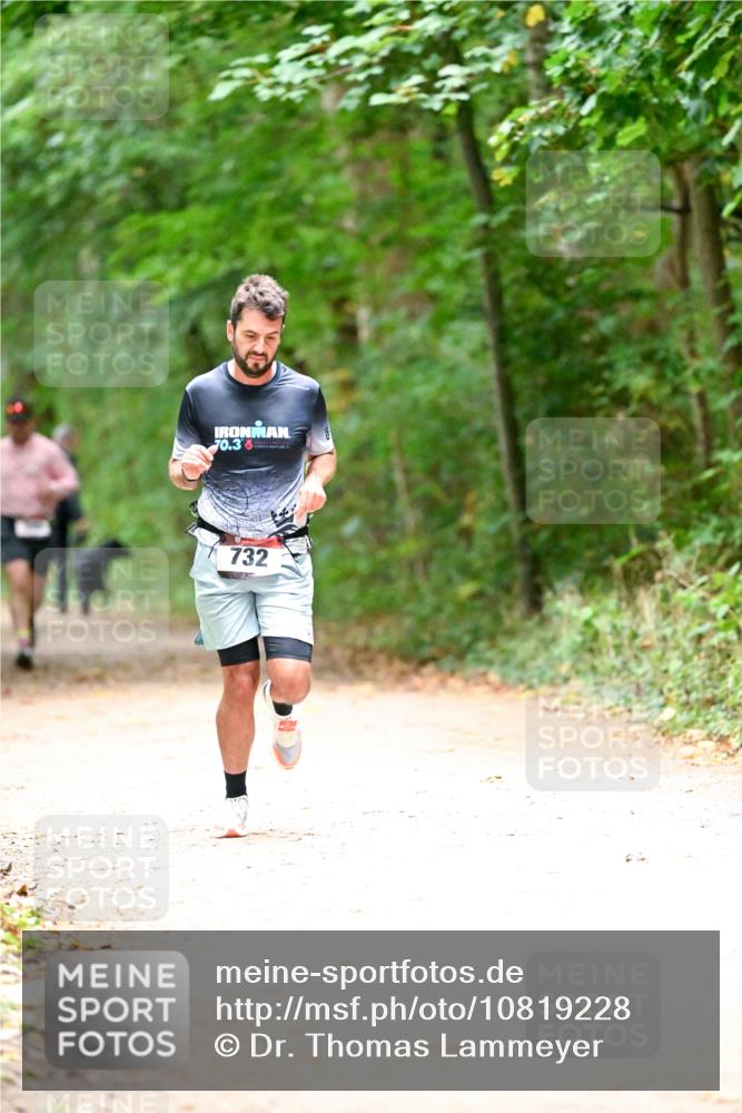 11.10.2026 - Bramfelder Halbmarathon 2026 Dr. Thomas Lammeyer http://msf.ph/oto/10819228 11.10.2026 10:12:40 Laufen 70, 3, 732 meine-sportfotos.de