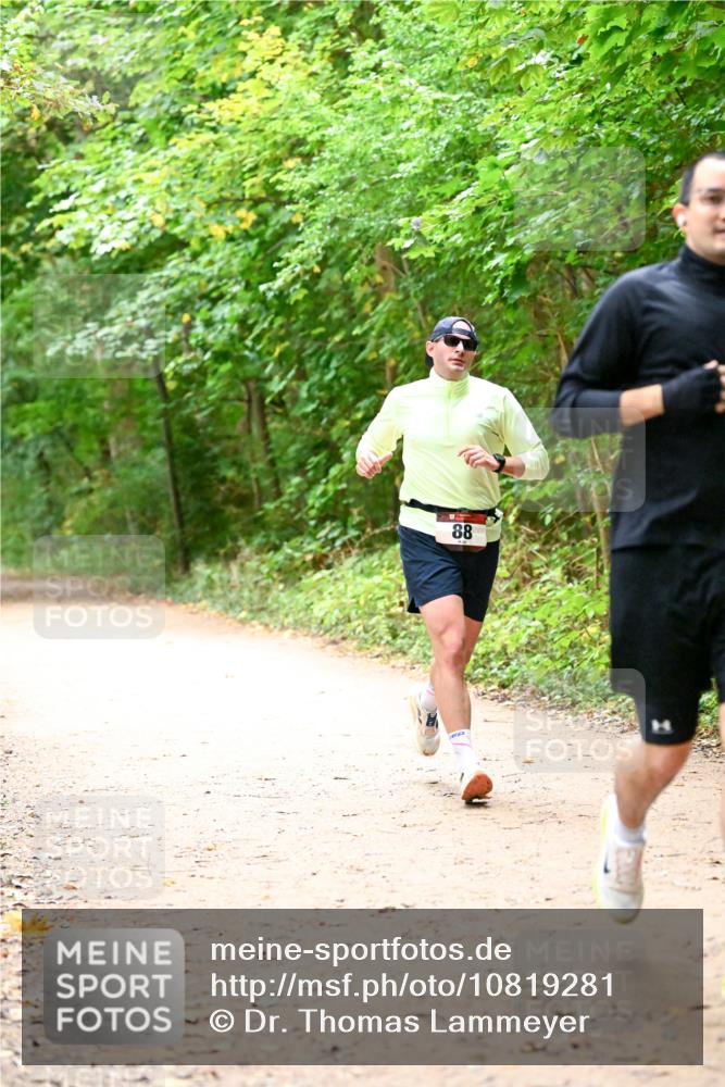11.10.2026 - Bramfelder Halbmarathon 2026 Dr. Thomas Lammeyer http://msf.ph/oto/10819281 11.10.2026 10:12:59 Laufen 88 meine-sportfotos.de