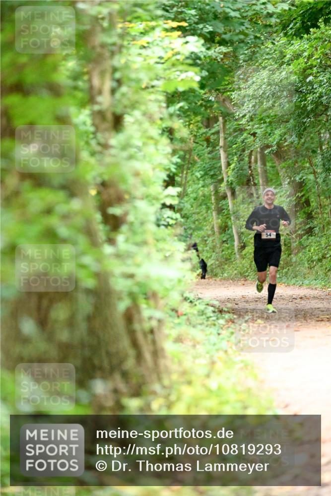 11.10.2026 - Bramfelder Halbmarathon 2026 Dr. Thomas Lammeyer http://msf.ph/oto/10819293 11.10.2026 10:13:09 Laufen 54 meine-sportfotos.de