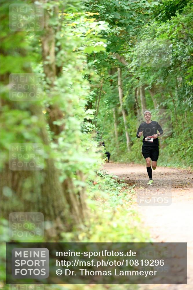 11.10.2026 - Bramfelder Halbmarathon 2026 Dr. Thomas Lammeyer http://msf.ph/oto/10819296 11.10.2026 10:13:09 Laufen 54 meine-sportfotos.de