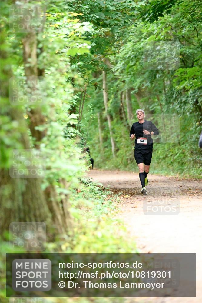 11.10.2026 - Bramfelder Halbmarathon 2026 Dr. Thomas Lammeyer http://msf.ph/oto/10819301 11.10.2026 10:13:10 Laufen 54 meine-sportfotos.de