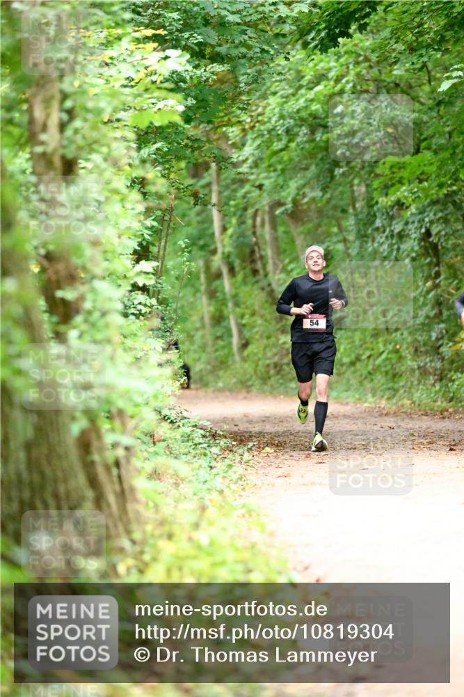 11.10.2026 - Bramfelder Halbmarathon 2026 Dr. Thomas Lammeyer http://msf.ph/oto/10819304 11.10.2026 10:13:10 Laufen 54 meine-sportfotos.de
