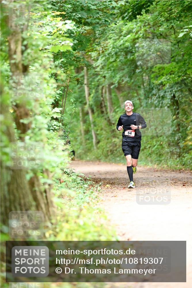 11.10.2026 - Bramfelder Halbmarathon 2026 Dr. Thomas Lammeyer http://msf.ph/oto/10819307 11.10.2026 10:13:11 Laufen 54 meine-sportfotos.de