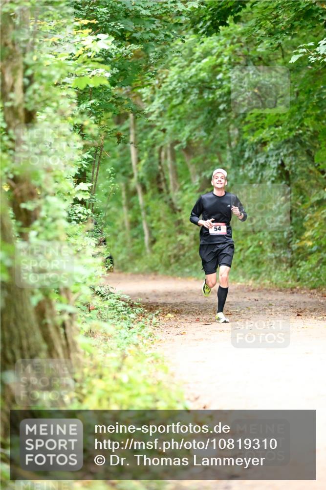 11.10.2026 - Bramfelder Halbmarathon 2026 Dr. Thomas Lammeyer http://msf.ph/oto/10819310 11.10.2026 10:13:11 Laufen 54 meine-sportfotos.de
