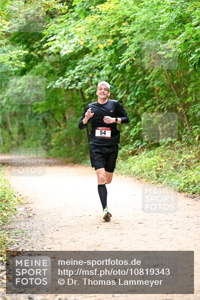 11.10.2026 - Bramfelder Halbmarathon 2026 Dr. Thomas Lammeyer http://msf.ph/oto/10819343 11.10.2026 10:13:17 Laufen 54 meine-sportfotos.de