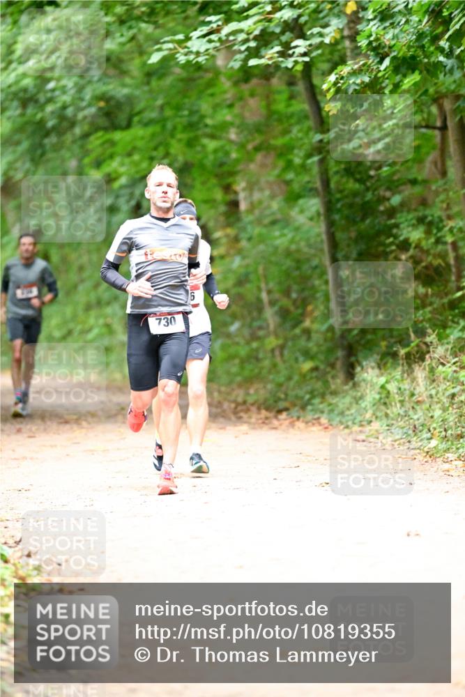 11.10.2026 - Bramfelder Halbmarathon 2026 Dr. Thomas Lammeyer http://msf.ph/oto/10819355 11.10.2026 10:13:30 Laufen 730, 6 meine-sportfotos.de