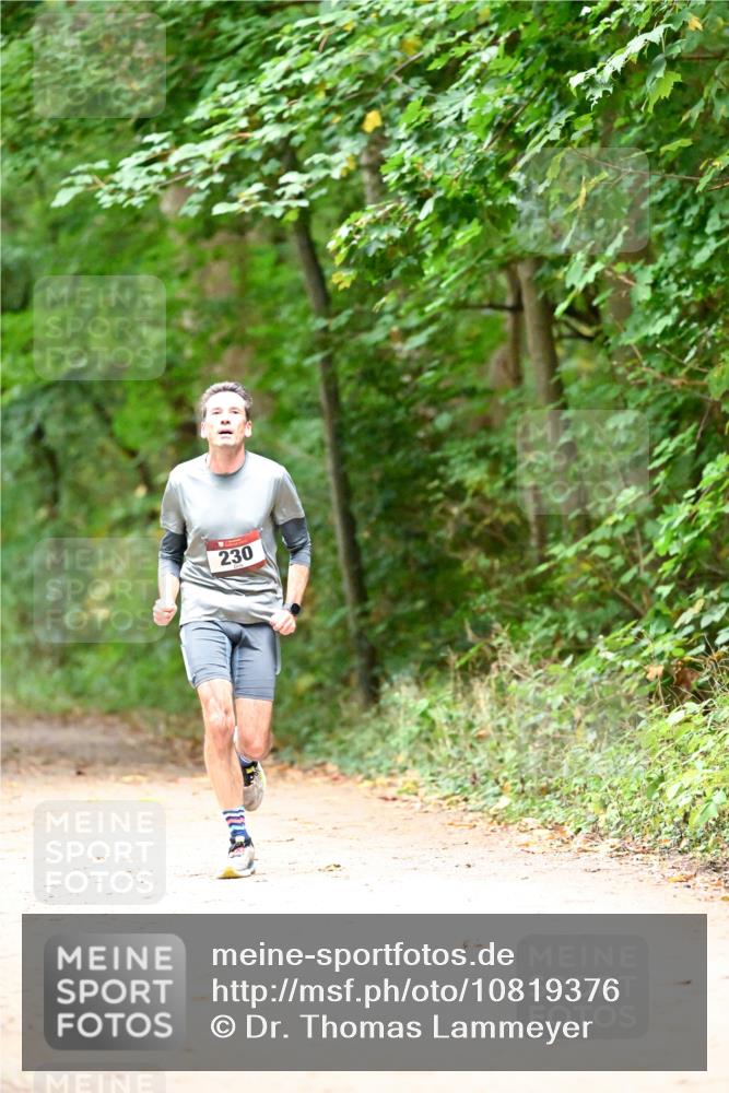11.10.2026 - Bramfelder Halbmarathon 2026 Dr. Thomas Lammeyer http://msf.ph/oto/10819376 11.10.2026 10:13:35 Laufen 230 meine-sportfotos.de