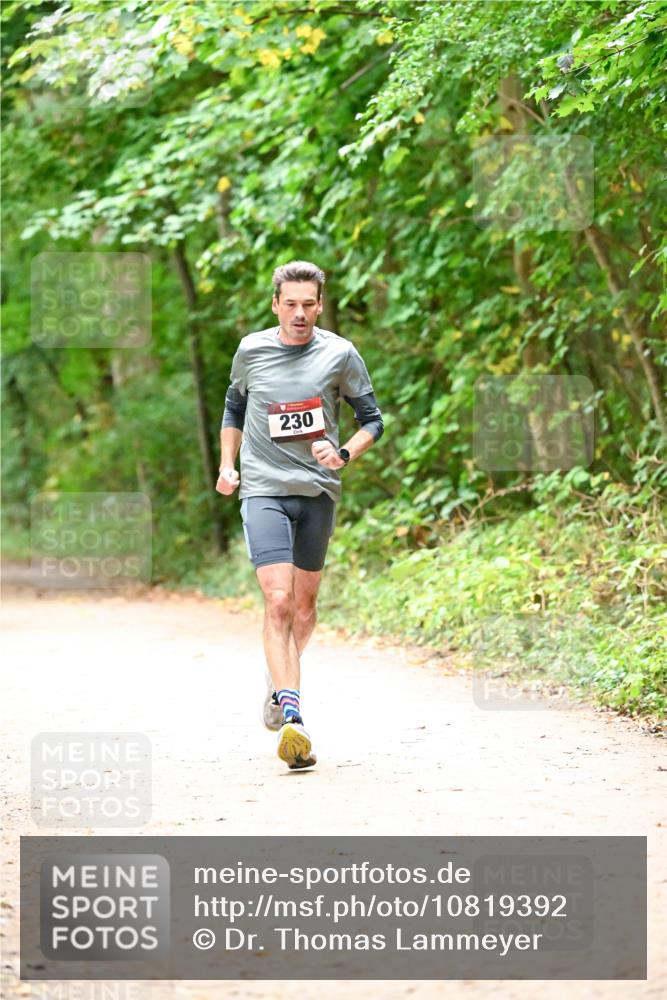 11.10.2026 - Bramfelder Halbmarathon 2026 Dr. Thomas Lammeyer http://msf.ph/oto/10819392 11.10.2026 10:13:37 Laufen 230 meine-sportfotos.de