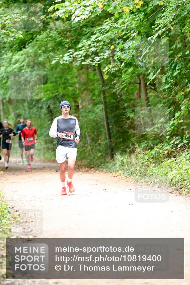 11.10.2026 - Bramfelder Halbmarathon 2026 Dr. Thomas Lammeyer http://msf.ph/oto/10819400 11.10.2026 10:13:39 Laufen 454 meine-sportfotos.de