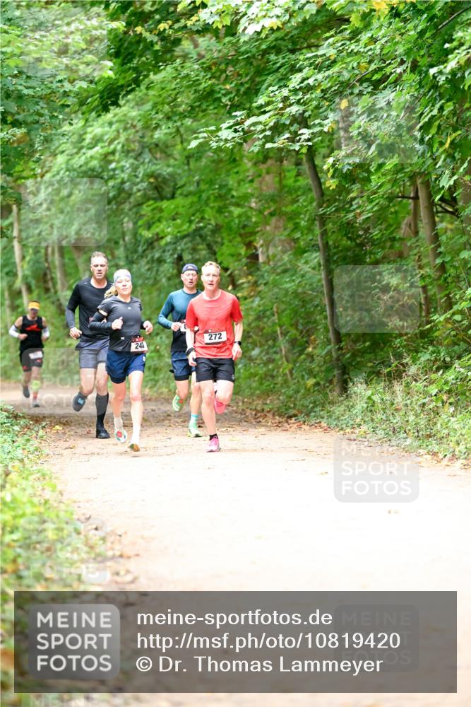11.10.2026 - Bramfelder Halbmarathon 2026 Dr. Thomas Lammeyer http://msf.ph/oto/10819420 11.10.2026 10:13:43 Laufen 240, 272 meine-sportfotos.de