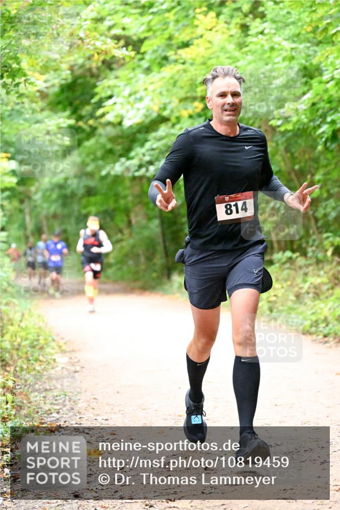 11.10.2026 - Bramfelder Halbmarathon 2026 Dr. Thomas Lammeyer http://msf.ph/oto/10819459 11.10.2026 10:13:49 Laufen 814 meine-sportfotos.de