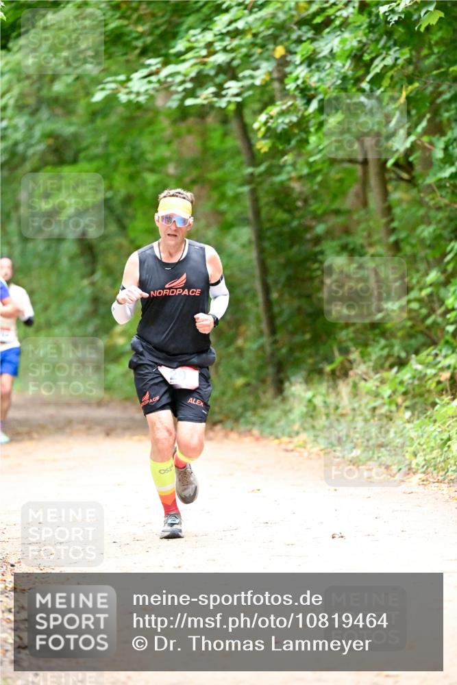 11.10.2026 - Bramfelder Halbmarathon 2026 Dr. Thomas Lammeyer http://msf.ph/oto/10819464 11.10.2026 10:13:51 Laufen 1 meine-sportfotos.de
