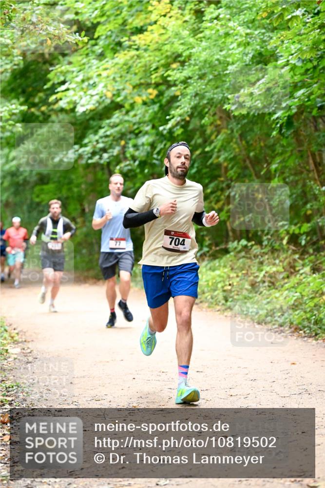 11.10.2026 - Bramfelder Halbmarathon 2026 Dr. Thomas Lammeyer http://msf.ph/oto/10819502 11.10.2026 10:13:58 Laufen 77, 704, 63 meine-sportfotos.de
