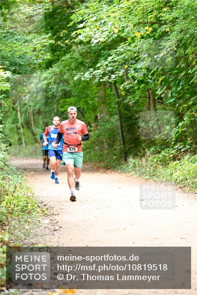 11.10.2026 - Bramfelder Halbmarathon 2026 Dr. Thomas Lammeyer http://msf.ph/oto/10819518 11.10.2026 10:14:02 Laufen 576 meine-sportfotos.de