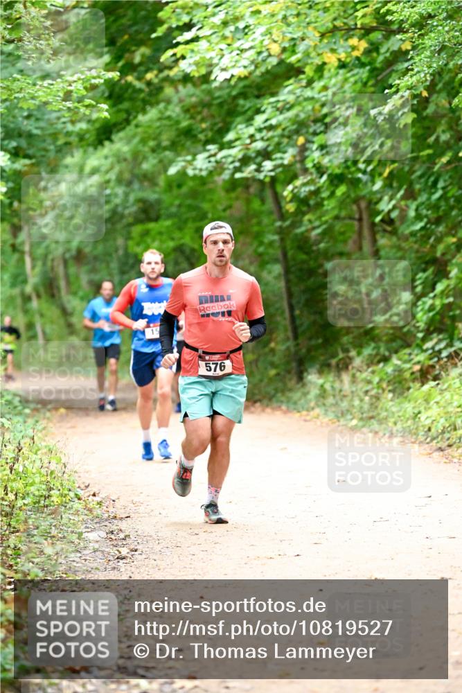 11.10.2026 - Bramfelder Halbmarathon 2026 Dr. Thomas Lammeyer http://msf.ph/oto/10819527 11.10.2026 10:14:03 Laufen 576 meine-sportfotos.de
