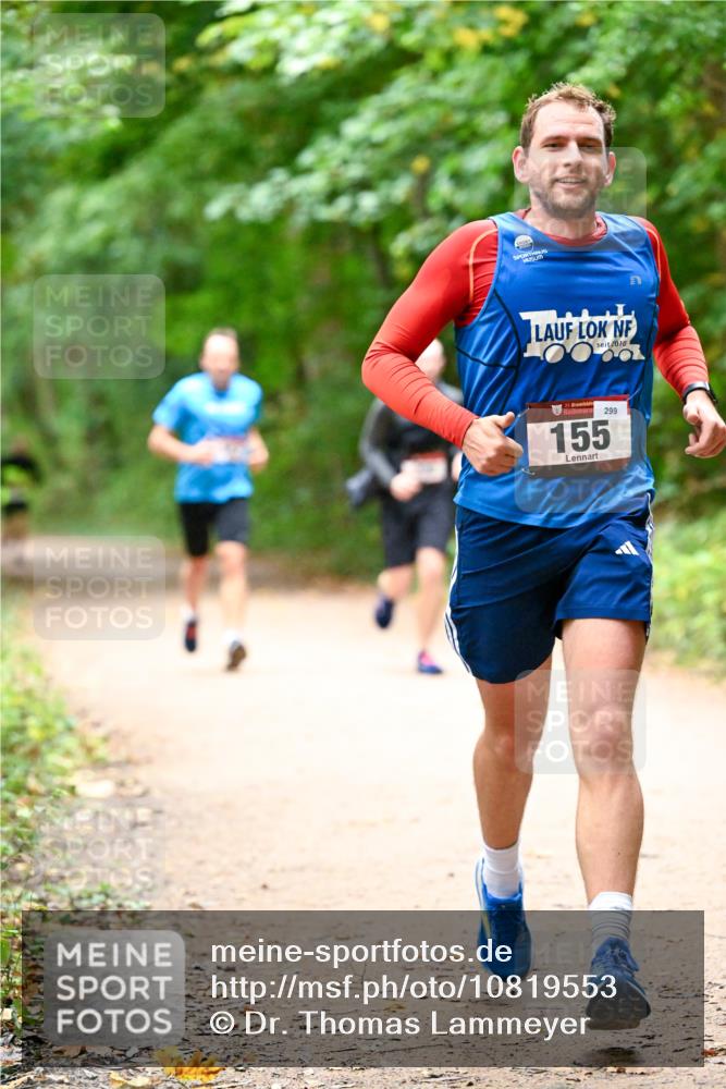 11.10.2026 - Bramfelder Halbmarathon 2026 Dr. Thomas Lammeyer http://msf.ph/oto/10819553 11.10.2026 10:14:07 Laufen 2010, 35, 299, 155 meine-sportfotos.de