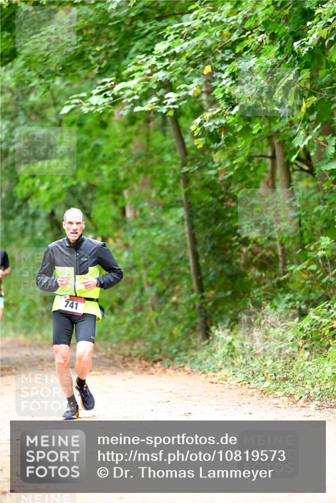 11.10.2026 - Bramfelder Halbmarathon 2026 Dr. Thomas Lammeyer http://msf.ph/oto/10819573 11.10.2026 10:14:15 Laufen 20, 741 meine-sportfotos.de