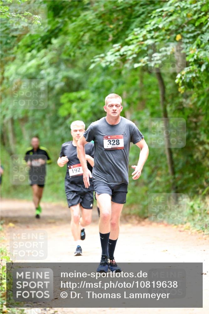 11.10.2026 - Bramfelder Halbmarathon 2026 Dr. Thomas Lammeyer http://msf.ph/oto/10819638 11.10.2026 10:14:31 Laufen 192, 8, 328 meine-sportfotos.de