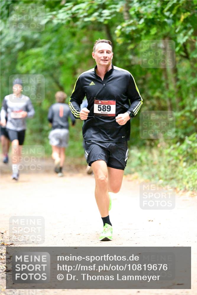 11.10.2026 - Bramfelder Halbmarathon 2026 Dr. Thomas Lammeyer http://msf.ph/oto/10819676 11.10.2026 10:14:38 Laufen 589 meine-sportfotos.de