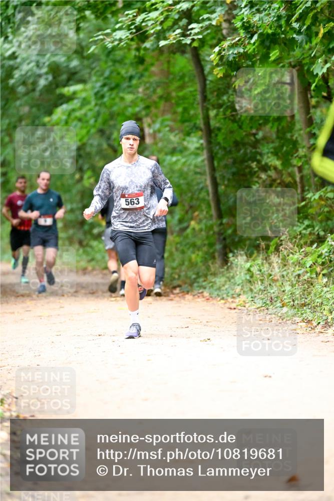 11.10.2026 - Bramfelder Halbmarathon 2026 Dr. Thomas Lammeyer http://msf.ph/oto/10819681 11.10.2026 10:14:40 Laufen 563 meine-sportfotos.de