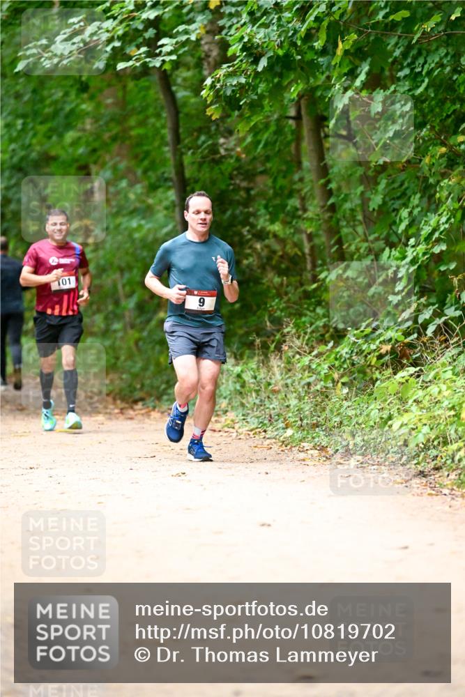 11.10.2026 - Bramfelder Halbmarathon 2026 Dr. Thomas Lammeyer http://msf.ph/oto/10819702 11.10.2026 10:14:44 Laufen 01, 021883, 9 meine-sportfotos.de