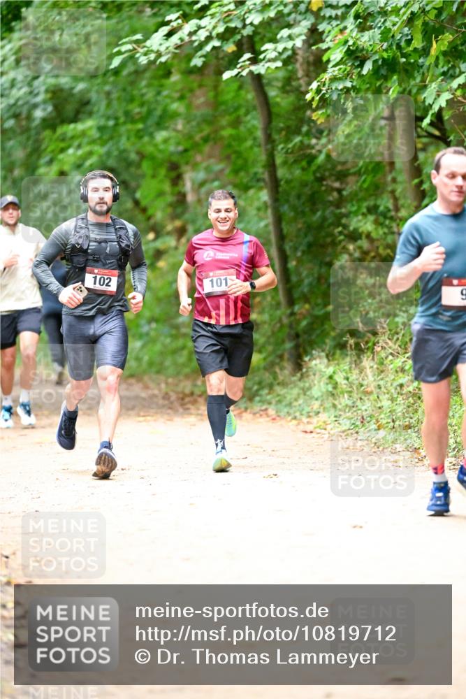 11.10.2026 - Bramfelder Halbmarathon 2026 Dr. Thomas Lammeyer http://msf.ph/oto/10819712 11.10.2026 10:14:45 Laufen 101 meine-sportfotos.de