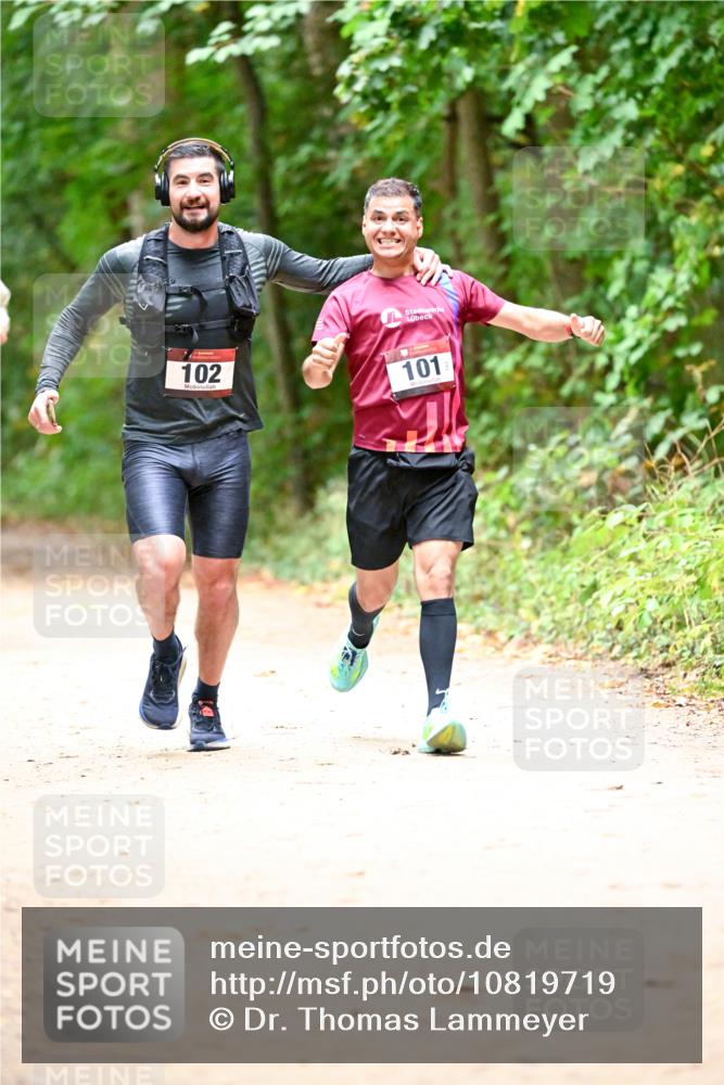 11.10.2026 - Bramfelder Halbmarathon 2026 Dr. Thomas Lammeyer http://msf.ph/oto/10819719 11.10.2026 10:14:47 Laufen 102, 101 meine-sportfotos.de