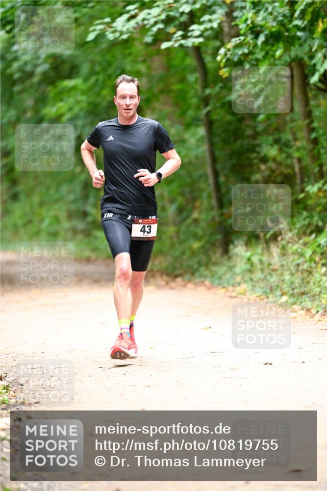 11.10.2026 - Bramfelder Halbmarathon 2026 Dr. Thomas Lammeyer http://msf.ph/oto/10819755 11.10.2026 10:14:58 Laufen 13, 00, 43 meine-sportfotos.de