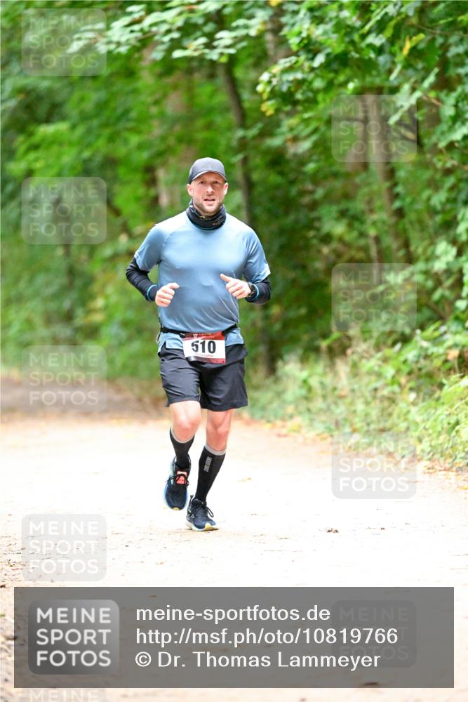 11.10.2026 - Bramfelder Halbmarathon 2026 Dr. Thomas Lammeyer http://msf.ph/oto/10819766 11.10.2026 10:15:09 Laufen 510 meine-sportfotos.de