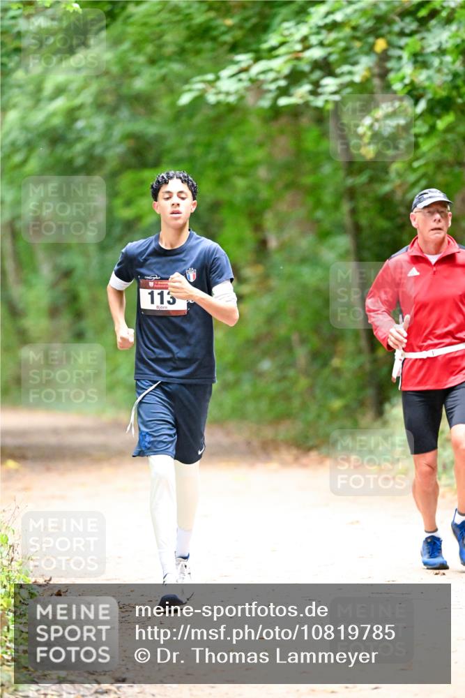 11.10.2026 - Bramfelder Halbmarathon 2026 Dr. Thomas Lammeyer http://msf.ph/oto/10819785 11.10.2026 10:15:59 Laufen 115 meine-sportfotos.de
