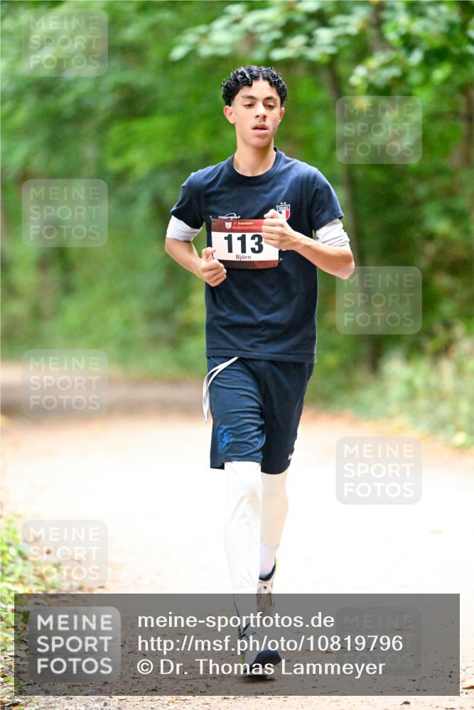 11.10.2026 - Bramfelder Halbmarathon 2026 Dr. Thomas Lammeyer http://msf.ph/oto/10819796 11.10.2026 10:16:01 Laufen 35, 113 meine-sportfotos.de