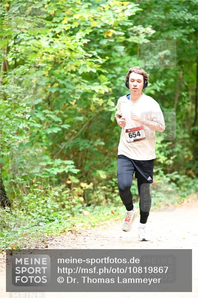 11.10.2026 - Bramfelder Halbmarathon 2026 Dr. Thomas Lammeyer http://msf.ph/oto/10819867 11.10.2026 10:17:12 Laufen 654 meine-sportfotos.de