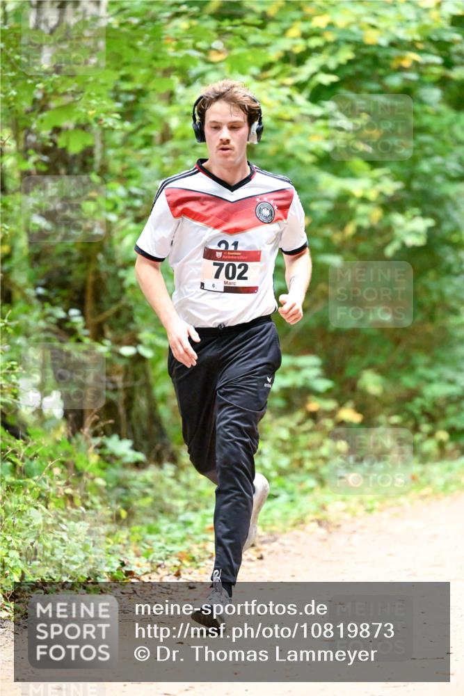 11.10.2026 - Bramfelder Halbmarathon 2026 Dr. Thomas Lammeyer http://msf.ph/oto/10819873 11.10.2026 10:17:32 Laufen 01, 702, 6 meine-sportfotos.de