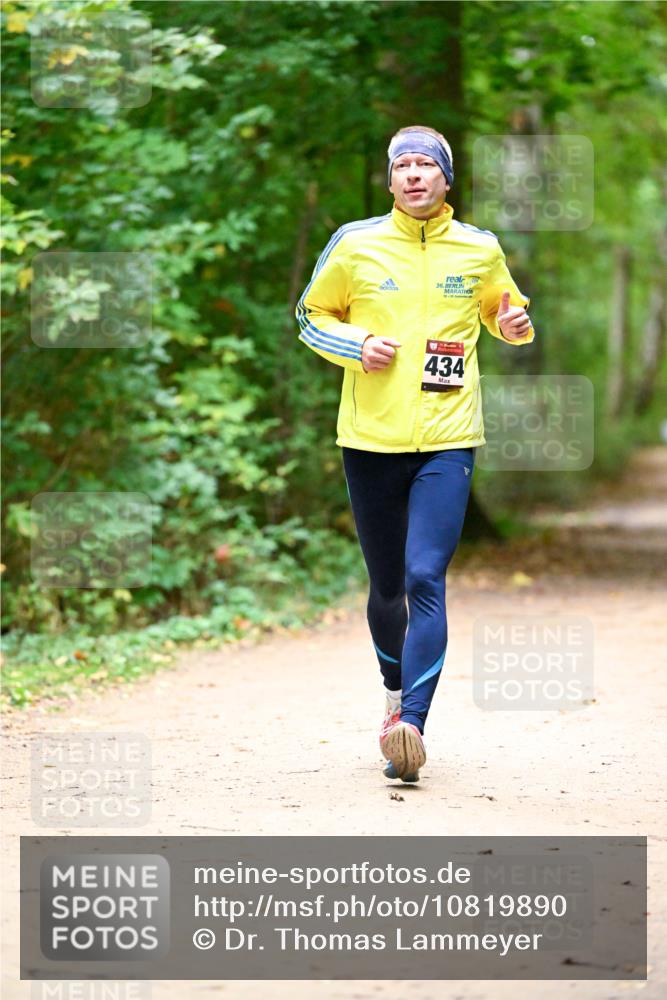 11.10.2026 - Bramfelder Halbmarathon 2026 Dr. Thomas Lammeyer http://msf.ph/oto/10819890 11.10.2026 10:17:40 Laufen 36, 434 meine-sportfotos.de