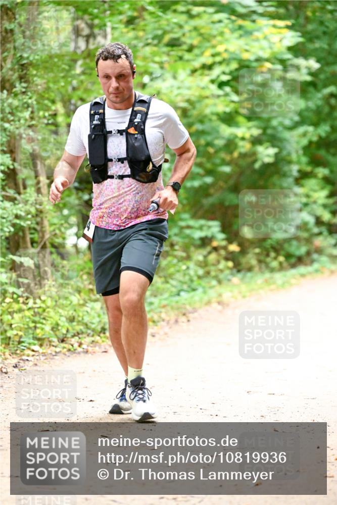 11.10.2026 - Bramfelder Halbmarathon 2026 Dr. Thomas Lammeyer http://msf.ph/oto/10819936 11.10.2026 10:17:54 Laufen  meine-sportfotos.de