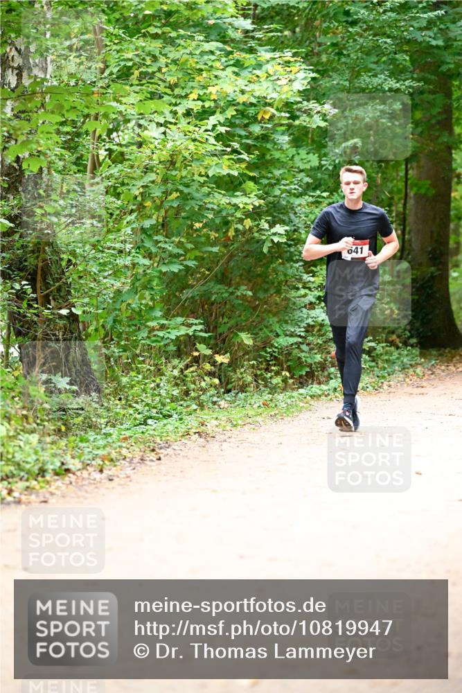 11.10.2026 - Bramfelder Halbmarathon 2026 Dr. Thomas Lammeyer http://msf.ph/oto/10819947 11.10.2026 10:18:03 Laufen 641 meine-sportfotos.de