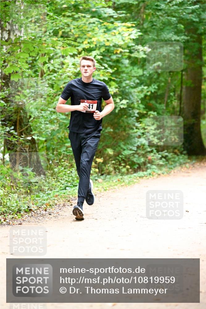 11.10.2026 - Bramfelder Halbmarathon 2026 Dr. Thomas Lammeyer http://msf.ph/oto/10819959 11.10.2026 10:18:05 Laufen 41 meine-sportfotos.de