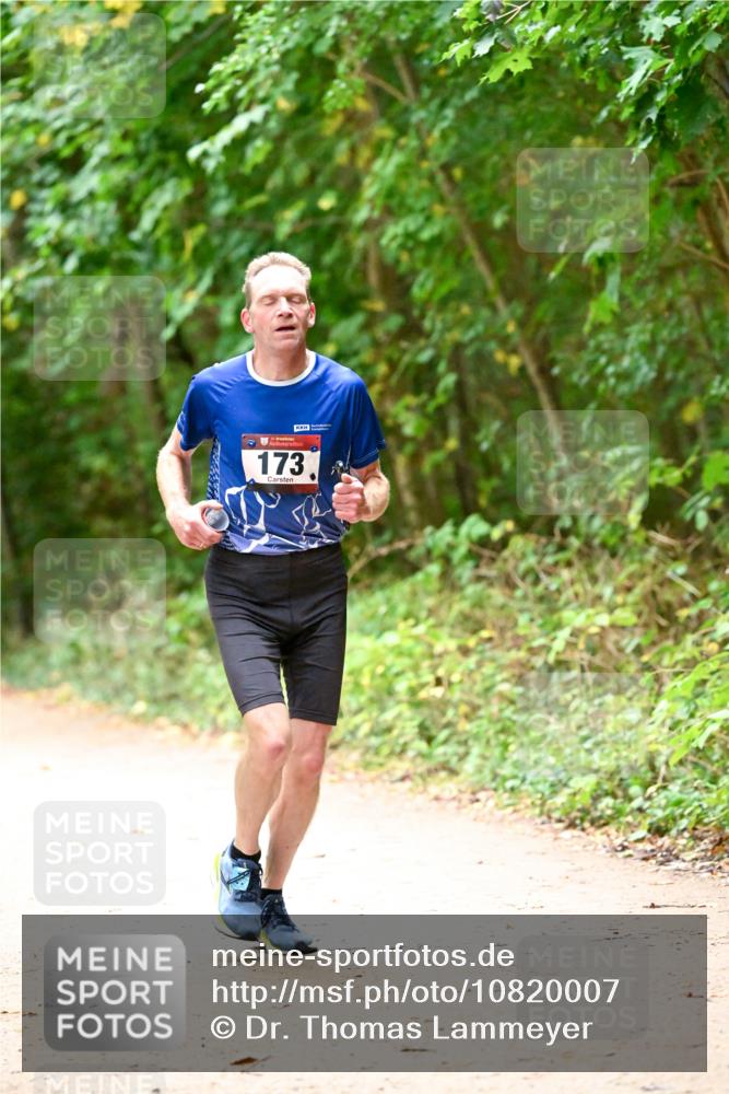 11.10.2026 - Bramfelder Halbmarathon 2026 Dr. Thomas Lammeyer http://msf.ph/oto/10820007 11.10.2026 10:18:39 Laufen 173 meine-sportfotos.de