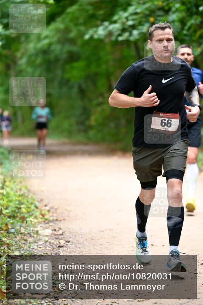 11.10.2026 - Bramfelder Halbmarathon 2026 Dr. Thomas Lammeyer http://msf.ph/oto/10820031 11.10.2026 10:18:50 Laufen 66 meine-sportfotos.de