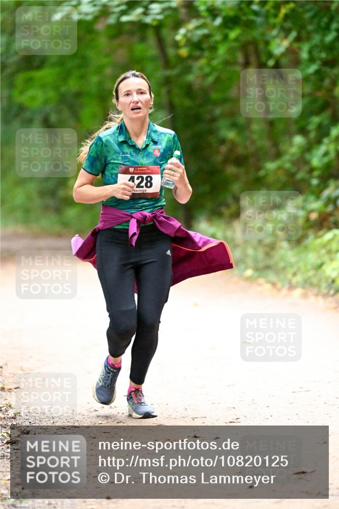 11.10.2026 - Bramfelder Halbmarathon 2026 Dr. Thomas Lammeyer http://msf.ph/oto/10820125 11.10.2026 10:19:23 Laufen 428 meine-sportfotos.de