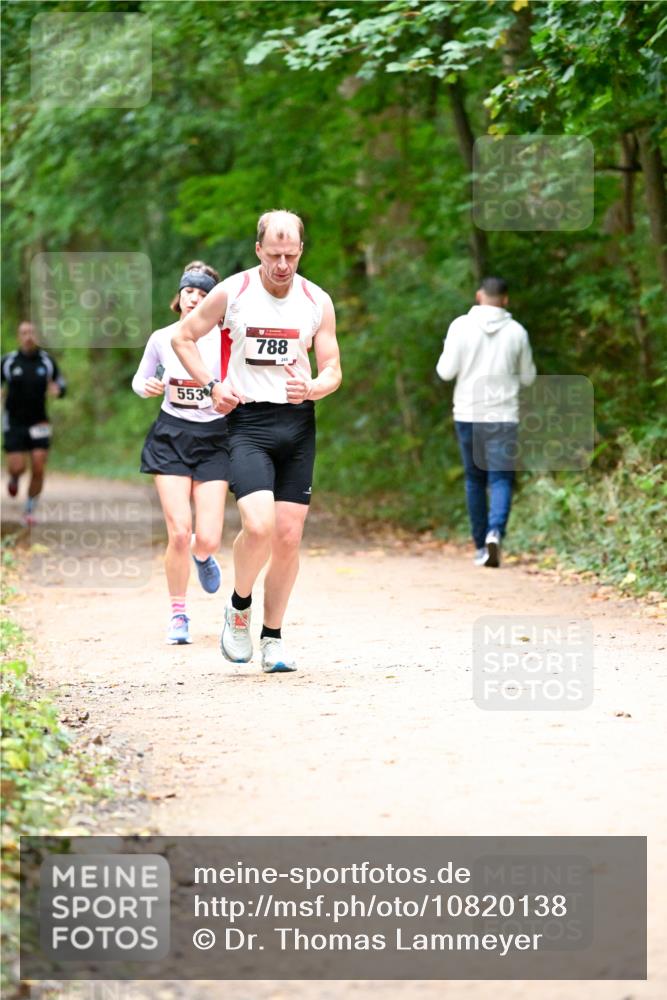 11.10.2026 - Bramfelder Halbmarathon 2026 Dr. Thomas Lammeyer http://msf.ph/oto/10820138 11.10.2026 10:19:33 Laufen 553, 788 meine-sportfotos.de