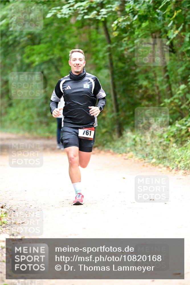 11.10.2026 - Bramfelder Halbmarathon 2026 Dr. Thomas Lammeyer http://msf.ph/oto/10820168 11.10.2026 10:19:39 Laufen 761 meine-sportfotos.de