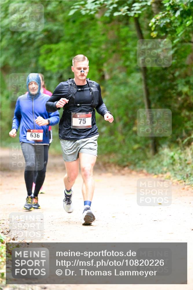 11.10.2026 - Bramfelder Halbmarathon 2026 Dr. Thomas Lammeyer http://msf.ph/oto/10820226 11.10.2026 10:20:16 Laufen 636, 75 meine-sportfotos.de