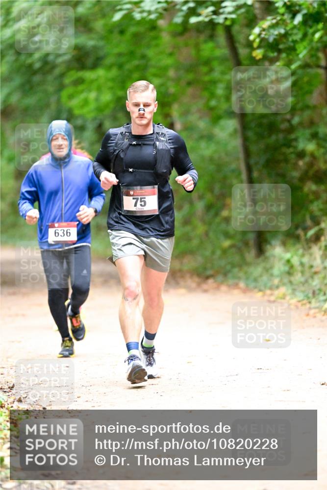 11.10.2026 - Bramfelder Halbmarathon 2026 Dr. Thomas Lammeyer http://msf.ph/oto/10820228 11.10.2026 10:20:17 Laufen 636, 75 meine-sportfotos.de