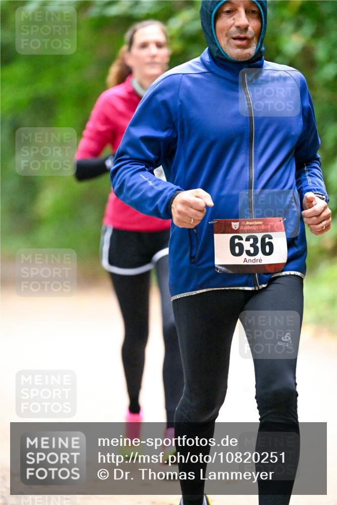 11.10.2026 - Bramfelder Halbmarathon 2026 Dr. Thomas Lammeyer http://msf.ph/oto/10820251 11.10.2026 10:20:20 Laufen 35, 636, 8 meine-sportfotos.de