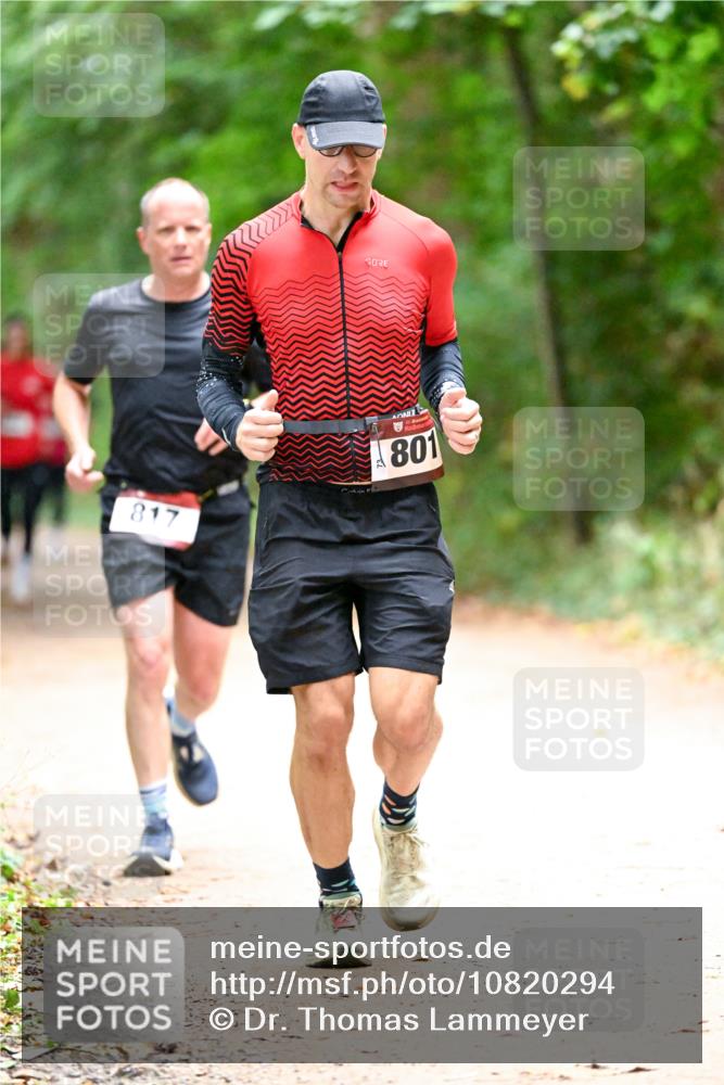 11.10.2026 - Bramfelder Halbmarathon 2026 Dr. Thomas Lammeyer http://msf.ph/oto/10820294 11.10.2026 10:20:42 Laufen 817, 801 meine-sportfotos.de