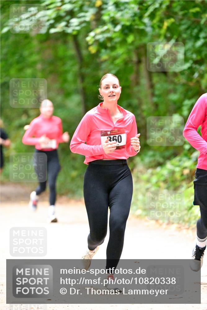 11.10.2026 - Bramfelder Halbmarathon 2026 Dr. Thomas Lammeyer http://msf.ph/oto/10820338 11.10.2026 10:20:54 Laufen 260 meine-sportfotos.de