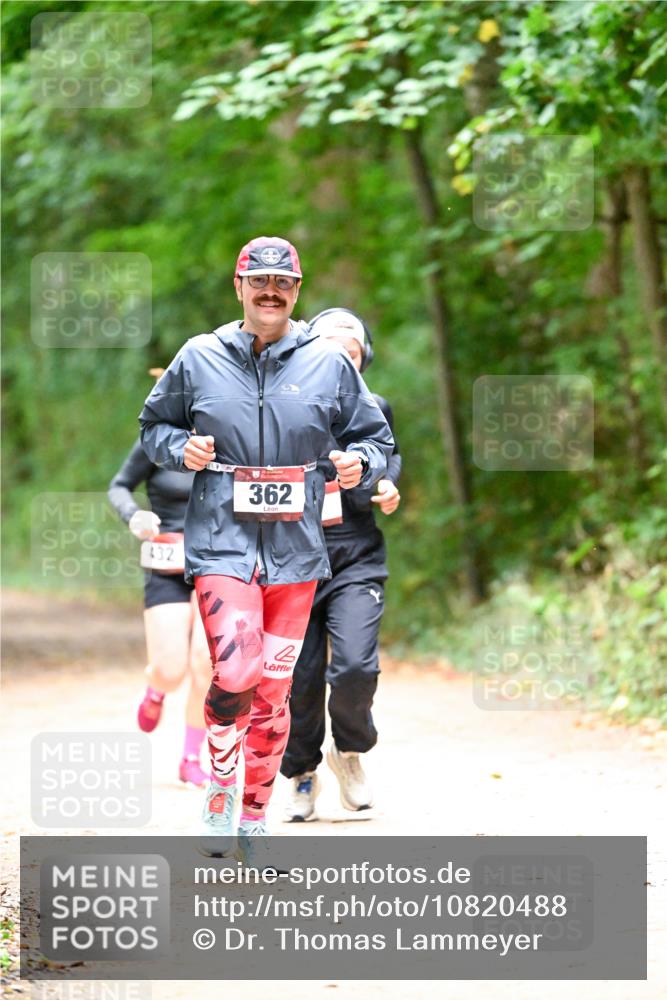 11.10.2026 - Bramfelder Halbmarathon 2026 Dr. Thomas Lammeyer http://msf.ph/oto/10820488 11.10.2026 10:21:41 Laufen 432, 362 meine-sportfotos.de